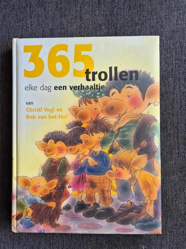 365 trollen, Boeken, Ophalen of Verzenden, Zo goed als nieuw, Sprookjes