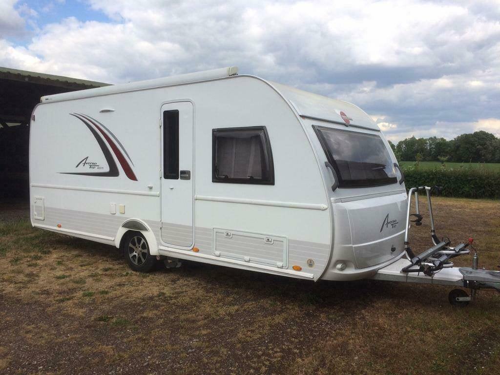 Caravan Burstner 465TS, Luifel, Omvormbare zithoek, Rondzit, Particulier
