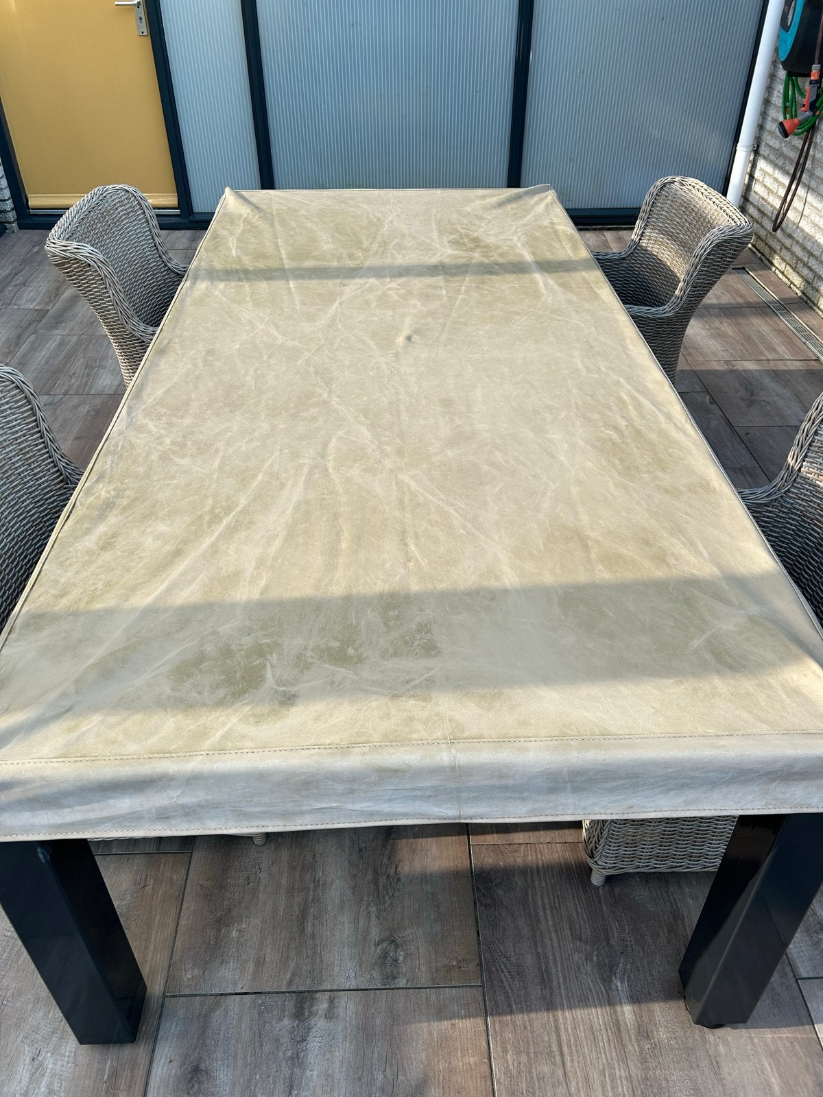 Foto 10 van Gryllr Buitentafel met Teppanyaki plaat
