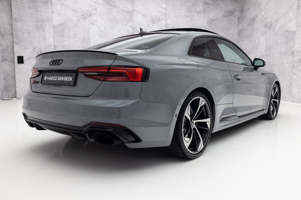 Audi RS5 Coupé 2.9 TFSI Quattro | Pano | RS Design Rood | N, Auto's, Audi, Automaat, 12 maanden, Gebruikt, RS5