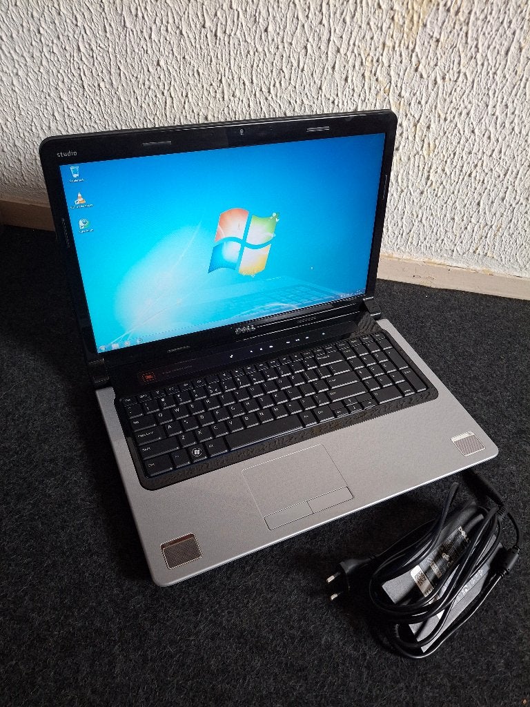 Dell Studio 1749 i3, 4GB Ram 500 GB HDD, JBL en Windows 7, Ophalen, Gebruikt, Qwerty, Minder dan 2 Ghz