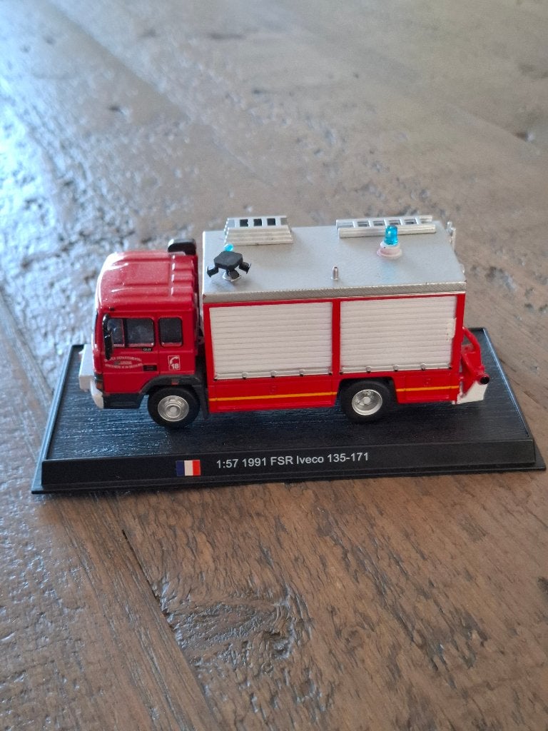 Iveco FSR 135-171 Brandweer - 1991 - Schaal 1:57, Overige merken, Auto, Groter dan 1:32, Ophalen of Verzenden
