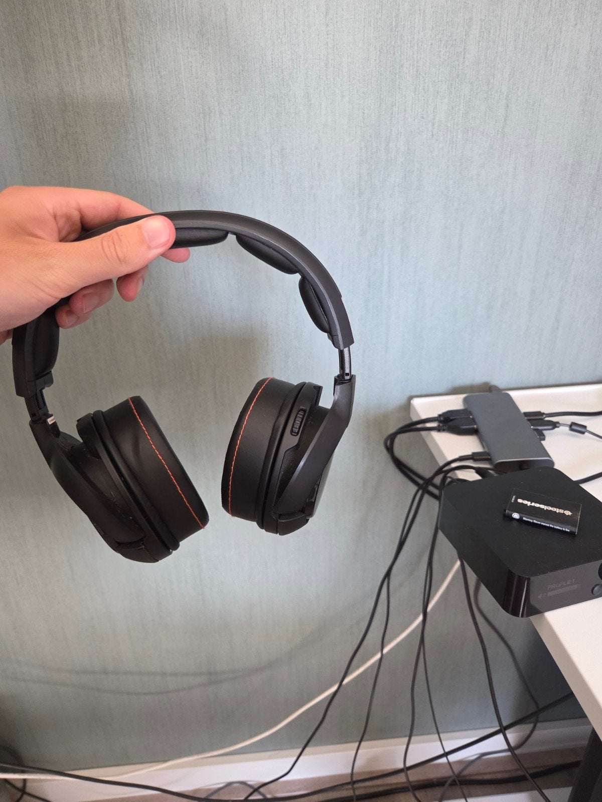 Steelseries Siberia 800 draadloze headset met 2 batterijen, Audio, Tv en Foto, Koptelefoons, Ophalen of Verzenden, Steelseries