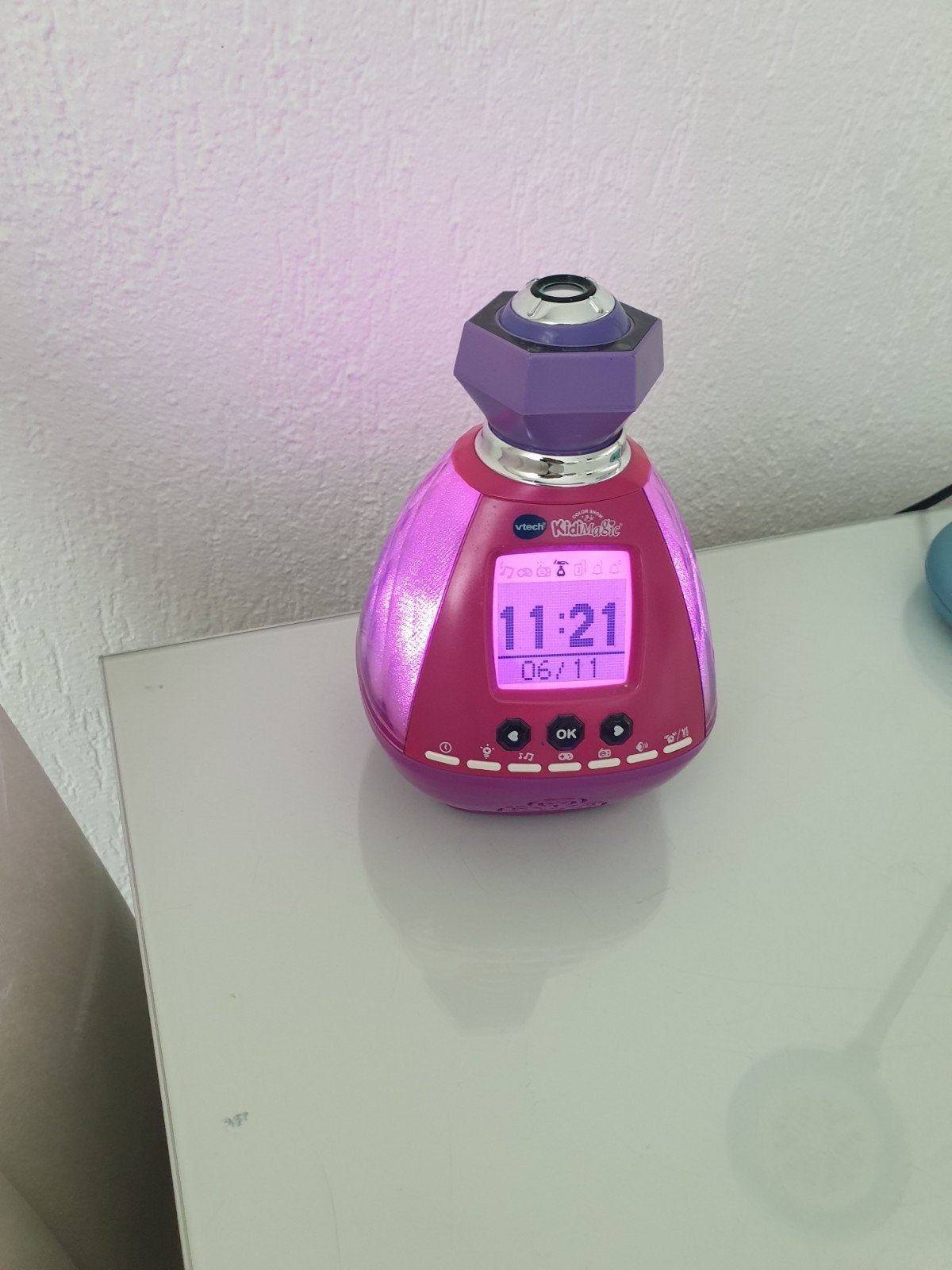 VTech KidiMagic Color Show - Multifunctionele Wekker, Ophalen of Verzenden, Zo goed als nieuw, Digitaal