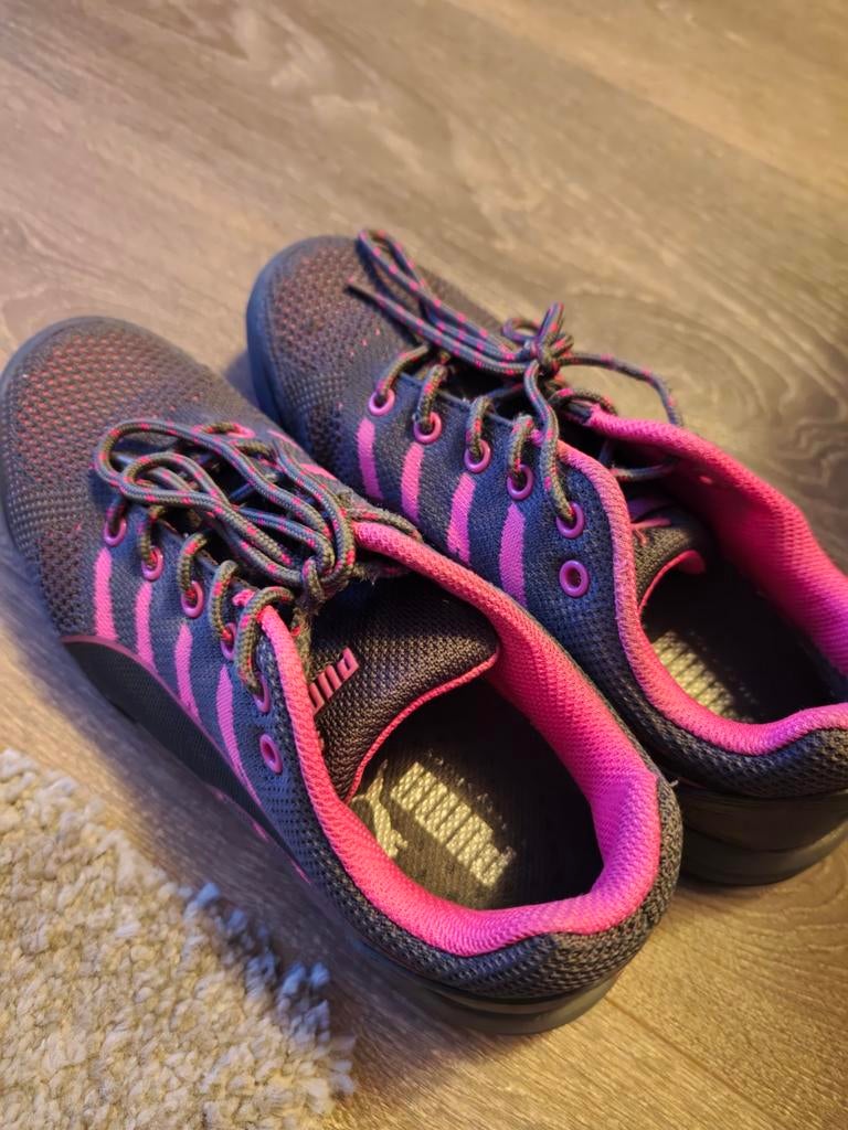 Werkschoenen second hand, 70% niePuma sneakers - Grijs met r, Sneakers of Gympen, Grijs, Gedragen, Puma