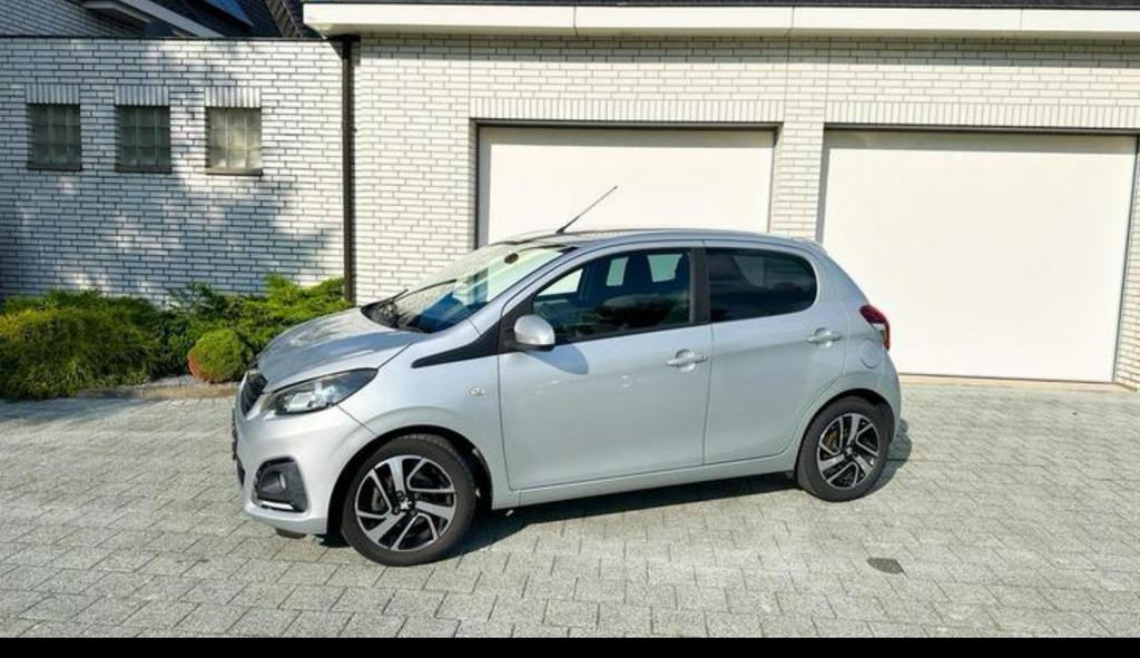 Peugeot 108 1.0 12V E-vti 51KW 5DR 2014 Grijs, Voorwielaandrijving, 31 €/maand, 4 stoelen, Origineel Nederlands