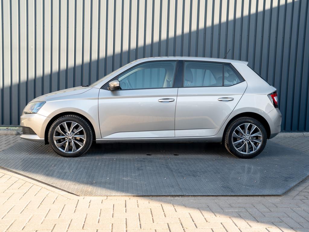 Skoda Fabia 1.0 TSI Drive | Stoelverwarming | Bluetooth | Cr, Auto's, Skoda, Voorwielaandrijving, 12 maanden, Stof, Gebruikt