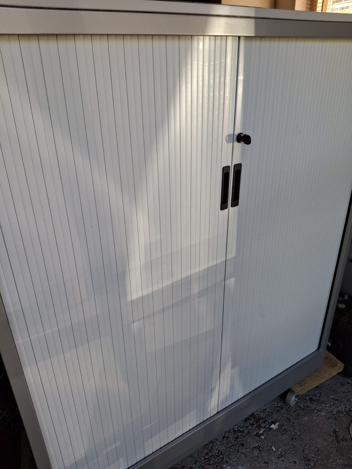 Archiefkast met roldeuren - 120x136x47 cm, Ophalen, Gebruikt