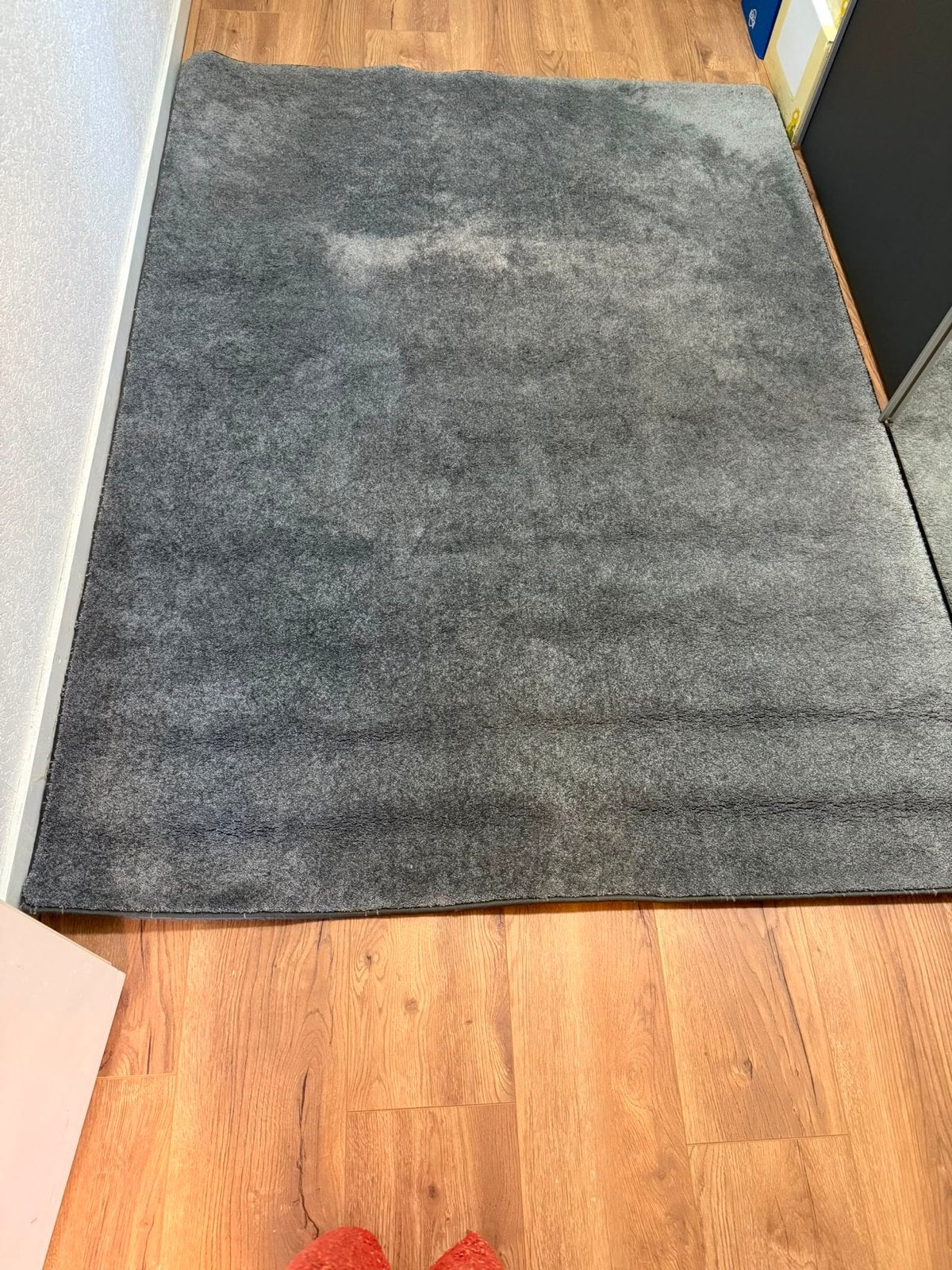Grijs vloerkleed - Zo goed als nieuw, 150 tot 200 cm, 200 cm of meer, Ophalen of Verzenden, Zo goed als nieuw