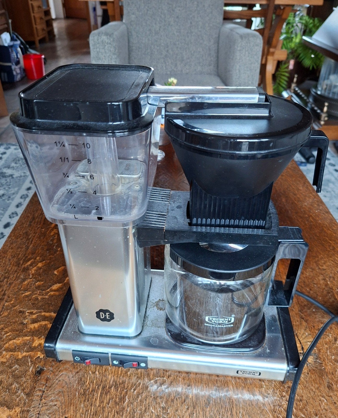 Moccamaster Koffiezetapparaat - Technivorm DE, Ophalen, Afneembaar waterreservoir, Gebruikt, 10 kopjes of meer