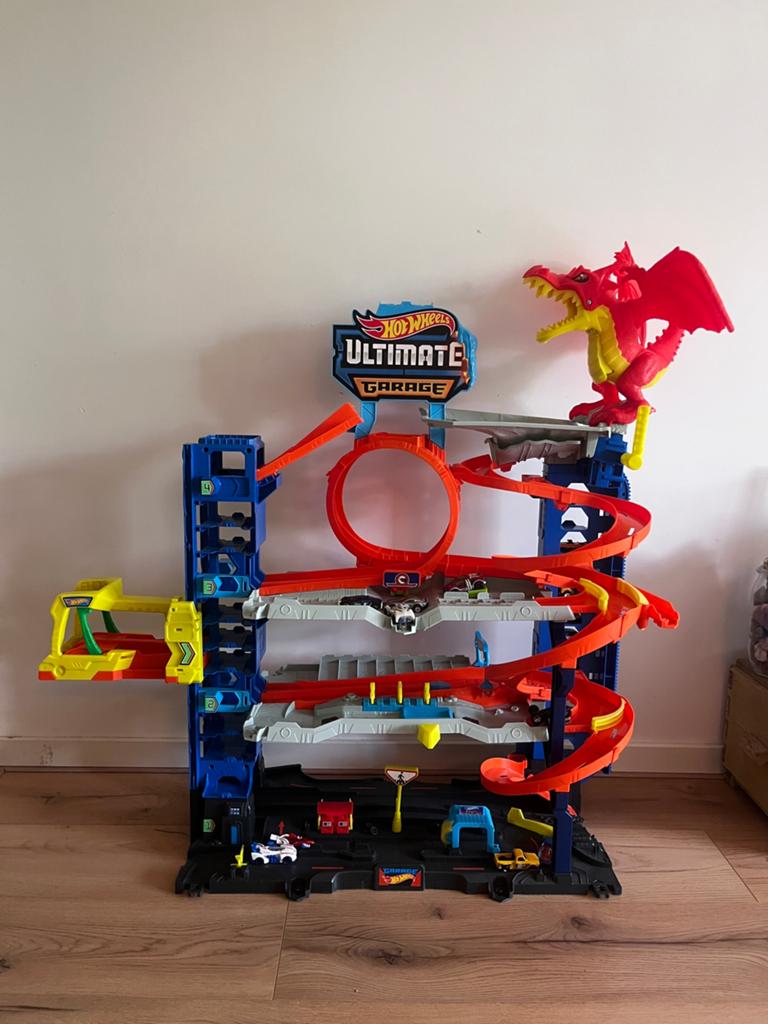 Ultimate Hotwheels baan (met de doos), Ophalen, Racebaan, Zo goed als nieuw, Hot Wheels