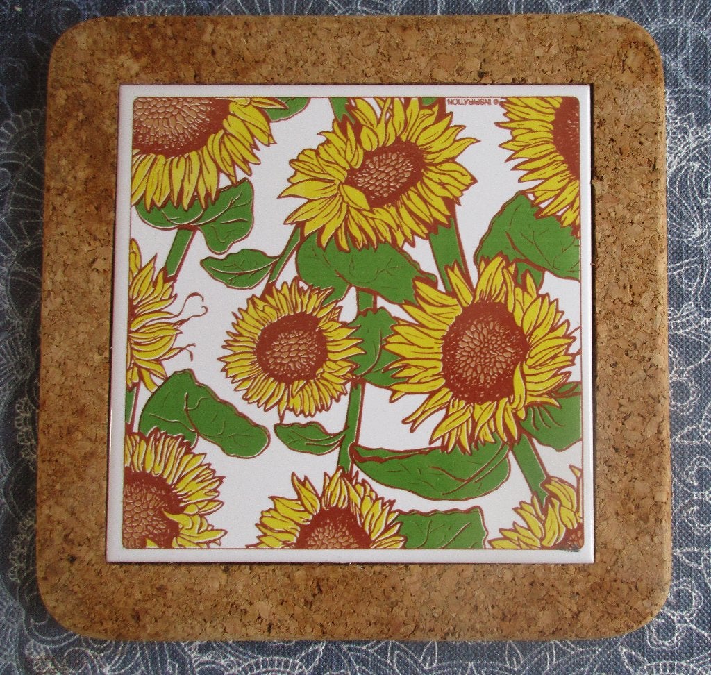 onderzetter van kurk met een tegel met zonnebloemen, Huis en Inrichting, Woonaccessoires | Onderzetters, Ophalen of Verzenden