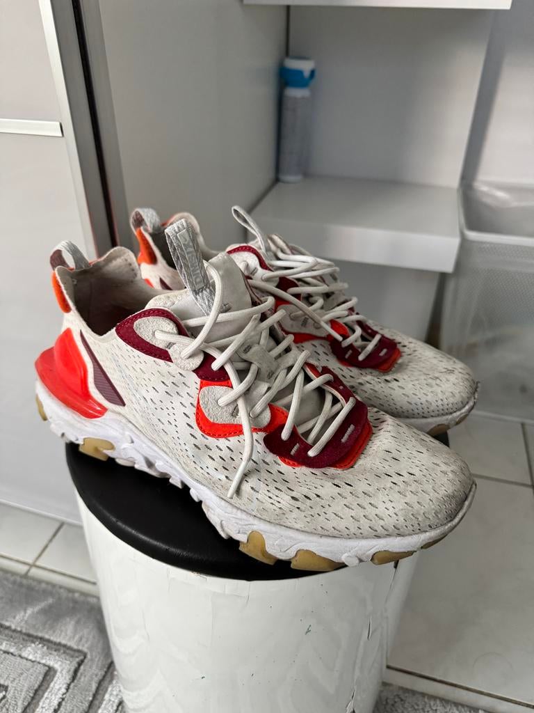 Nike React Vision Sneakers - Maat 42.5, Kleding | Heren, Schoenen, Ophalen, Gedragen, Wit, Sneakers of Gympen