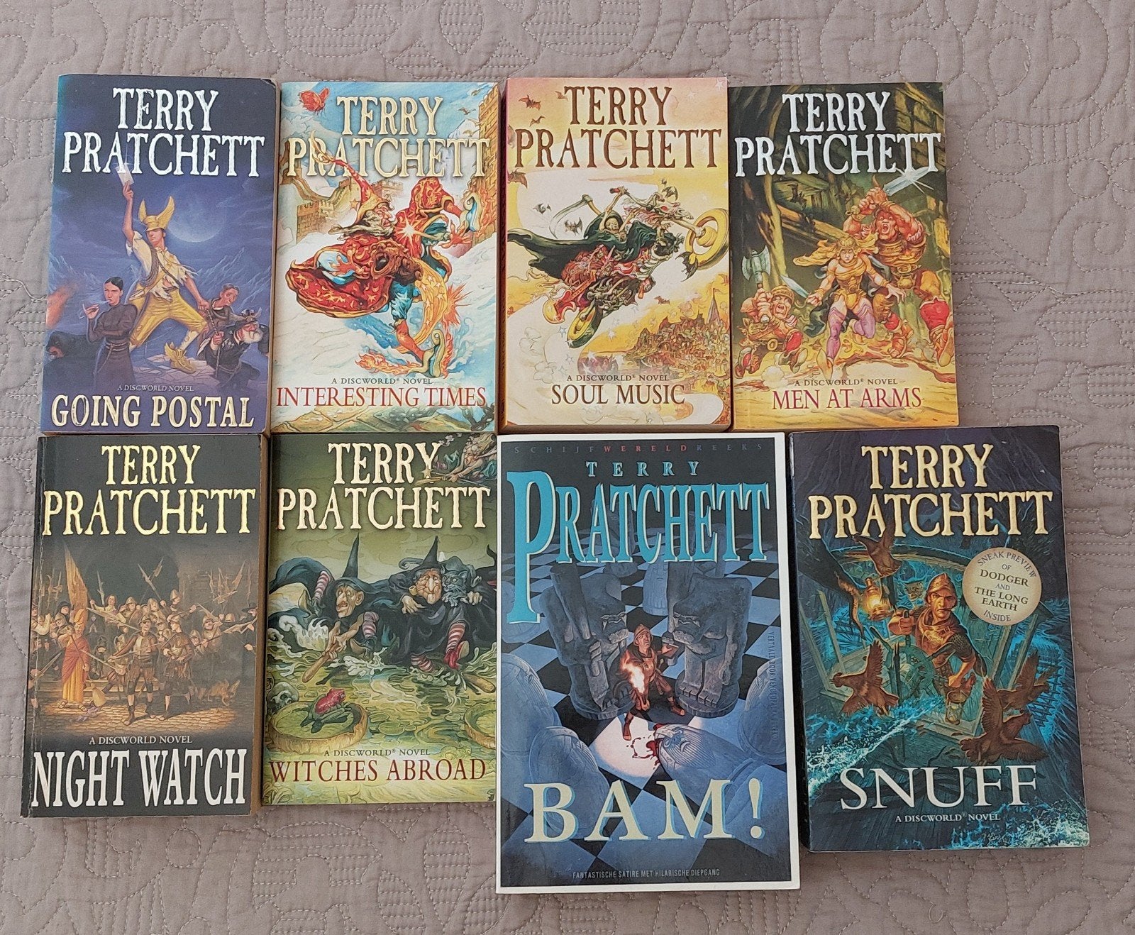 Terry Pratchett Discworld Boeken Collectie (8 stuks), Ophalen of Verzenden, Zo goed als nieuw, Terry Pratchett