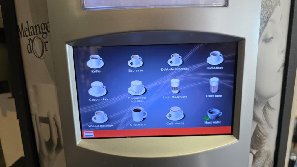 Melange d'Or Koffiemachine met touchscreen, 10 kopjes of meer, Ophalen of Verzenden, Koffiemachine