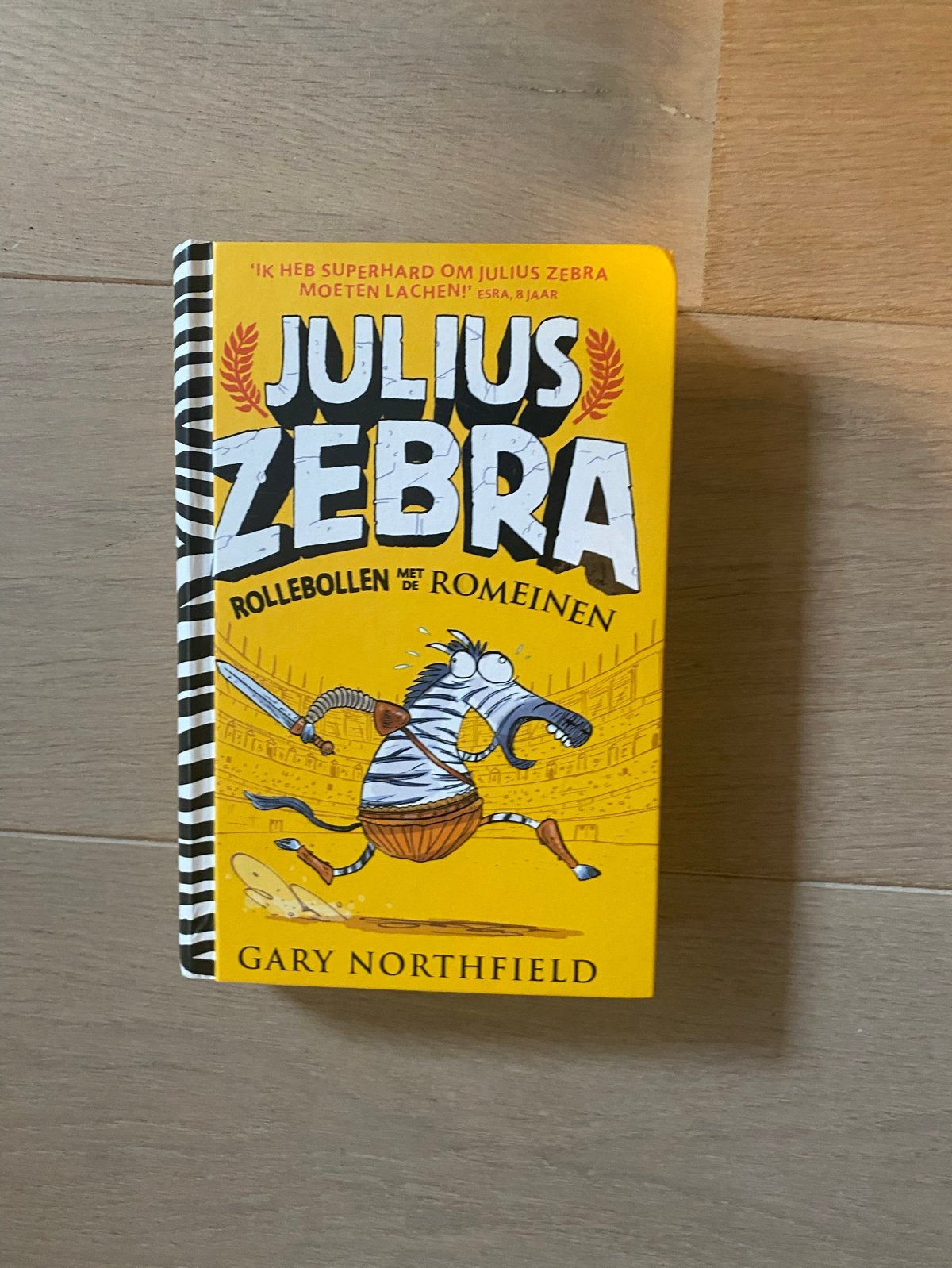 Julius Zebra: Rollebollen met de Romeinen - Gary Northfield, Ophalen of Verzenden, Zo goed als nieuw, Fictie algemeen
