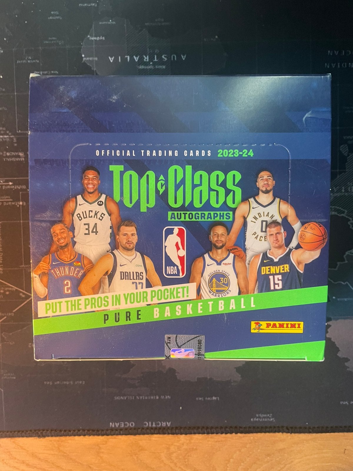 Top class basketbal 2023-2024 dichte box, Ophalen of Verzenden, Zo goed als nieuw