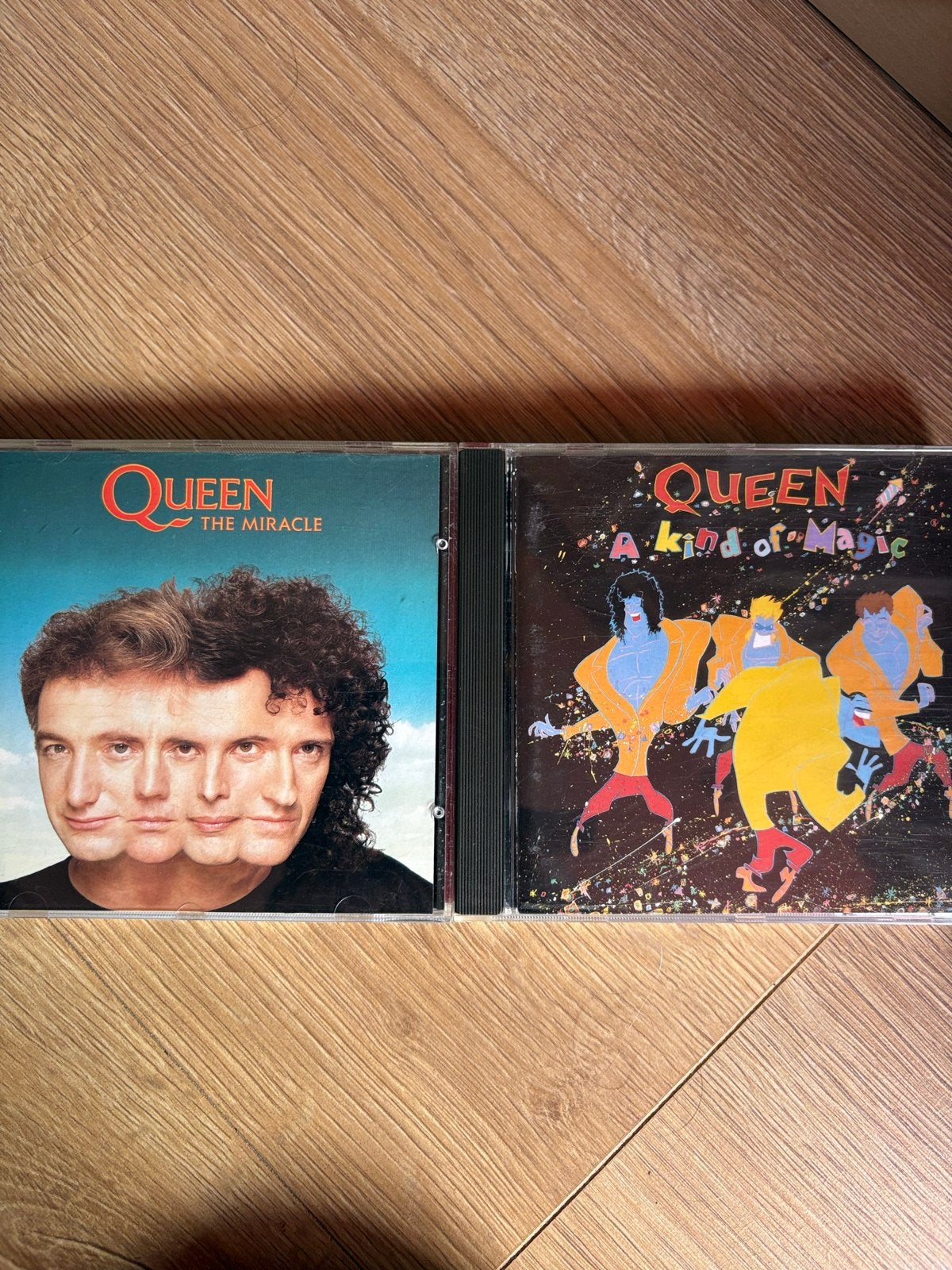 Queen CD's: The Miracle & A Kind of Magic, Rock, Gebruikt, Ophalen of Verzenden, Inclusief doosje
