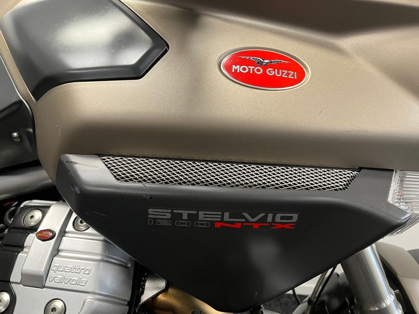 Moto Guzzi STELVIO 1200 NTX ABS LEASE VOORDELIG!, 2 cilinders, Moto Guzzi, Motorrijbewijs A, Bedrijf