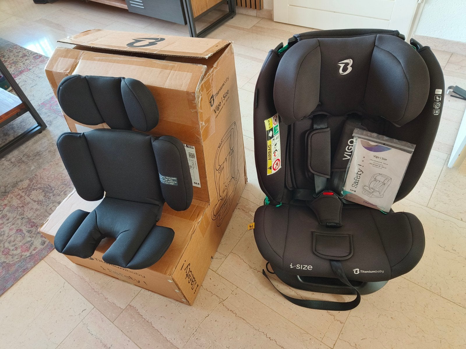 Autostoel Titaniumbaby Vigo i-size (40-150 cm), Kinderen en Baby's, Autostoeltjes, Ophalen, Overige merken, Autogordel