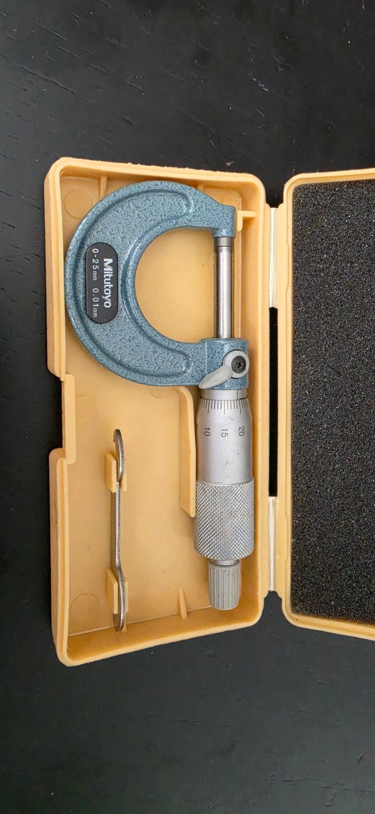 Mitutoyo Micrometer 0-25mm 0.01mm in originele doos, Doe-het-zelf en Verbouw, Ophalen of Verzenden, Zo goed als nieuw, Afstand