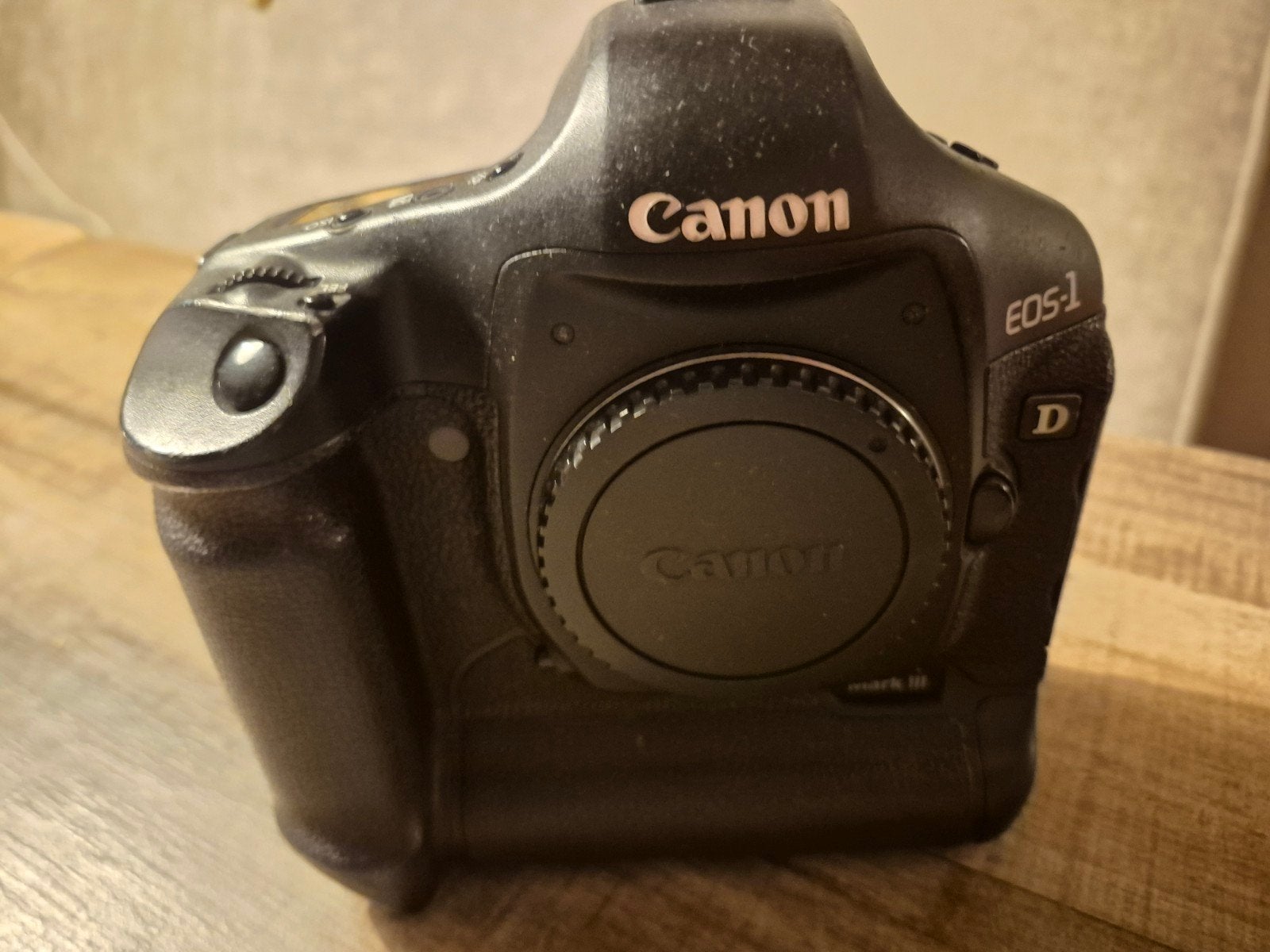 Canon EOS-1D Mark III spiegelreflexcamera, Gebruikt, Spiegelreflex, Canon, Ophalen of Verzenden
