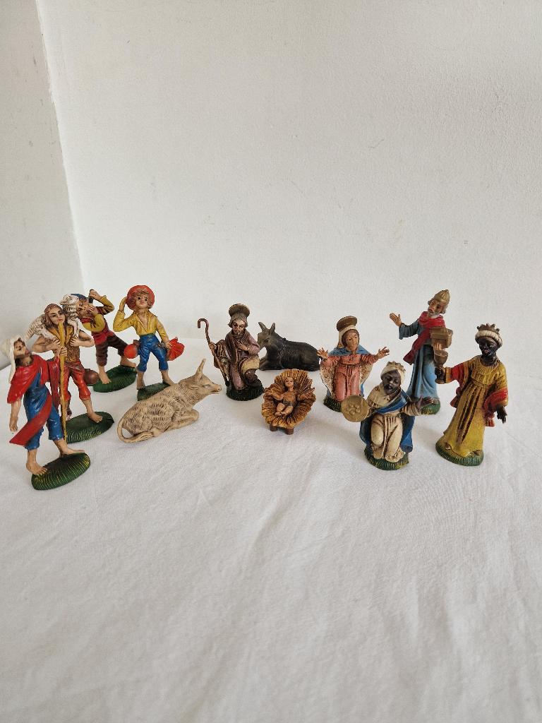 (C)12-delige  kunststof kerstgroep., Diversen, Kerst, Ophalen of Verzenden, Zo goed als nieuw