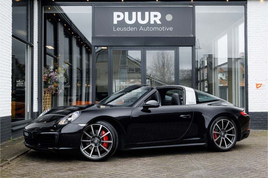 Porsche 911 3.0 Targa 4S Sport-Chrono Sportuitlaat - 18-zete, Gebruikt, Cabriolet, 4 stoelen, Zwart