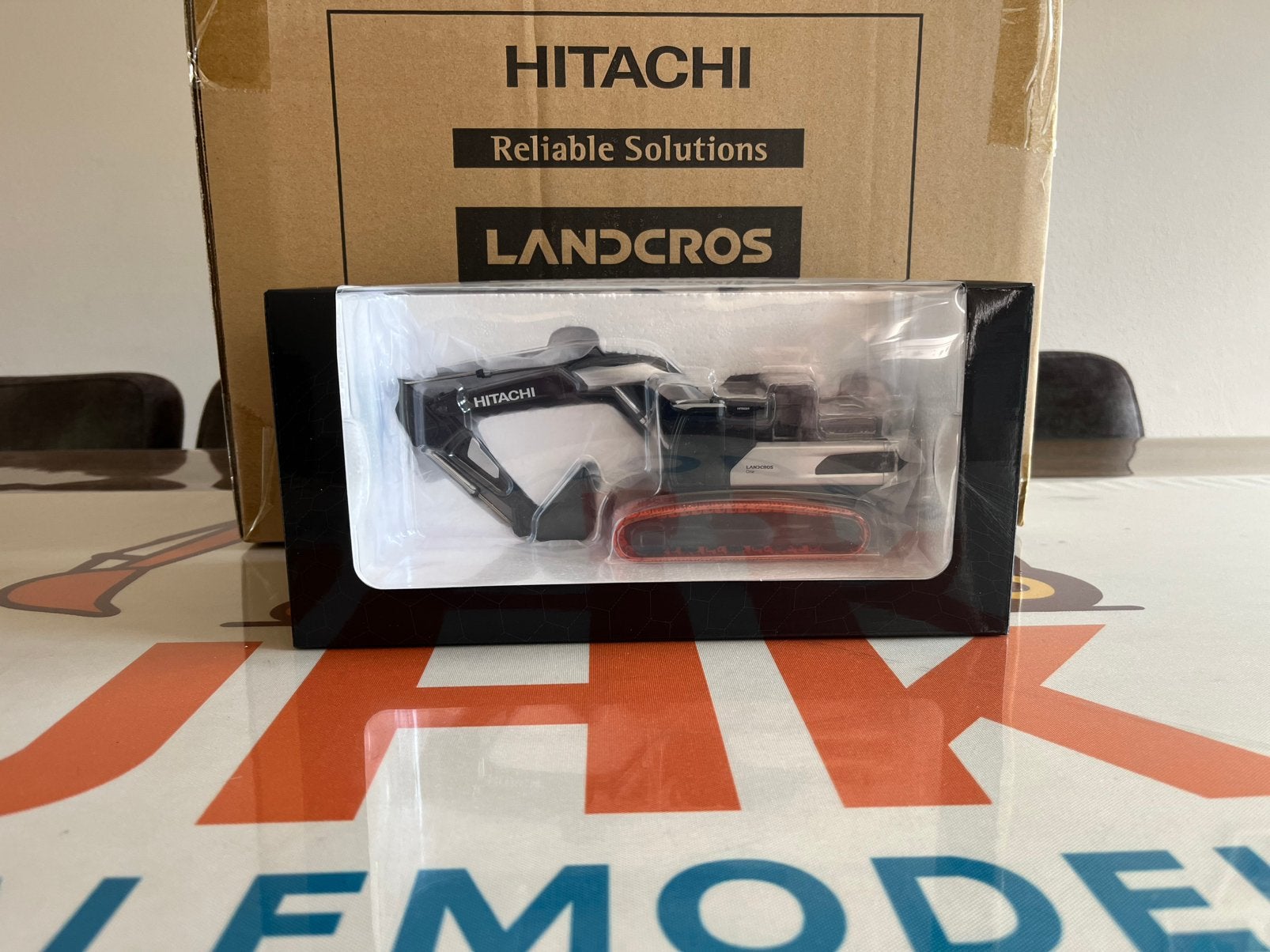 Hitachi Landcros One rupsgraafmachine TMC Nieuw !, Hobby en Vrije tijd, Ophalen of Verzenden, Nieuw, Hijskraan, Tractor of Landbouw