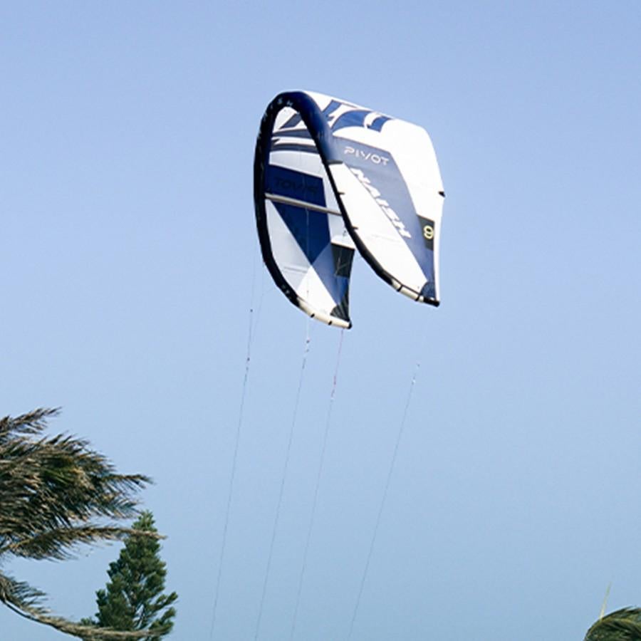Naish 2026 Pivot 12m, Geen board, Ophalen of Verzenden, Zo goed als nieuw, Kite