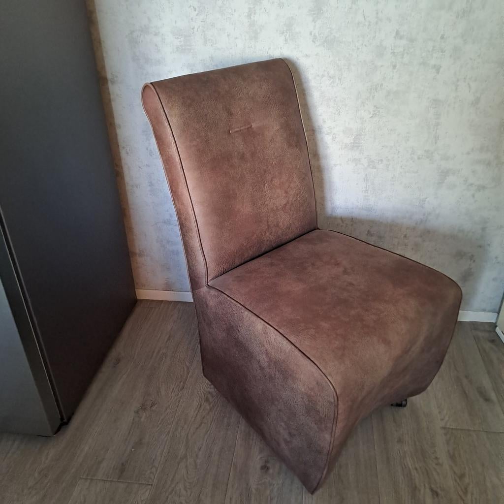 Fauteuil/stoel met wieltjes, Ophalen, Zo goed als nieuw, Minder dan 75 cm, 50 tot 75 cm