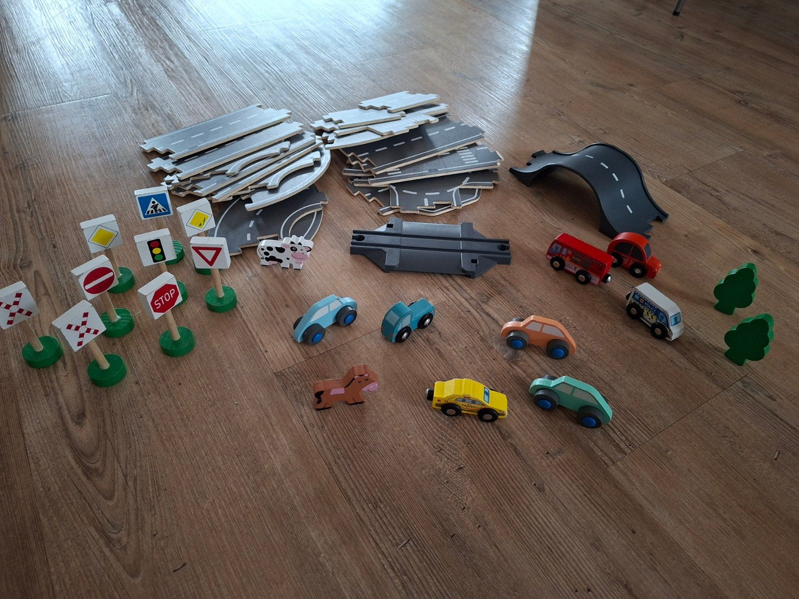 Houten wegen en voertuigen speelset, Ophalen of Verzenden, Gebruikt, Bouwen