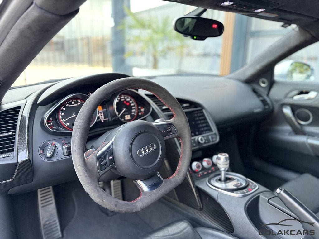 Audi R8 5.2 V10 FSI F1 Seats| Camera| Btw 525PK, Auto's, Audi, Automaat, Euro 5, Gebruikt, Zwart