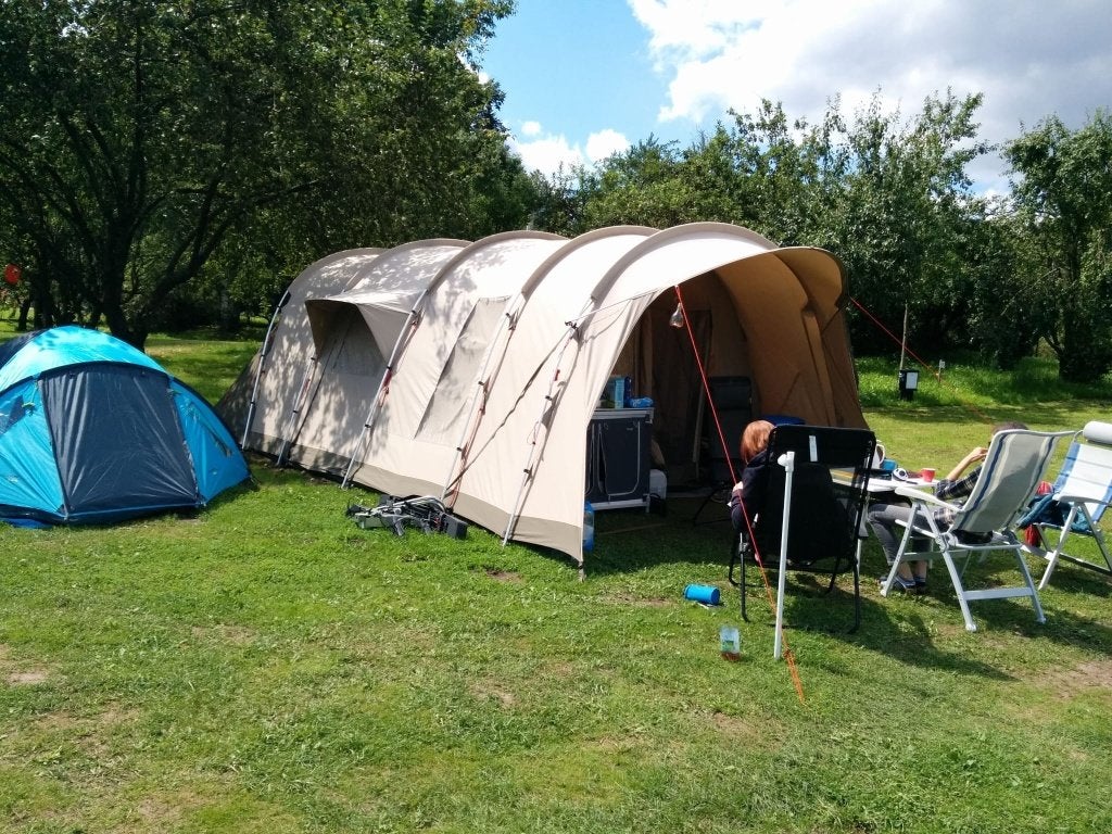 Tunnel tent merk Nomad, Caravans en Kamperen, Tenten, Ophalen, Gebruikt, Tot en met 4