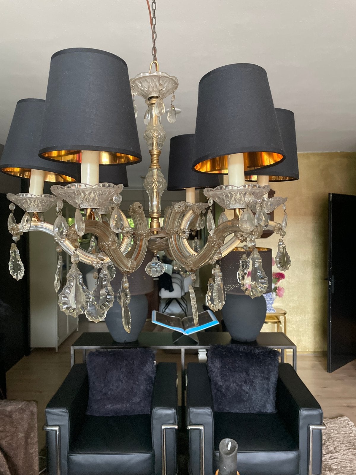 Luxe Kroonluchter met Zwarte Kappen en Kristallen, Antiek en Kunst, Ophalen