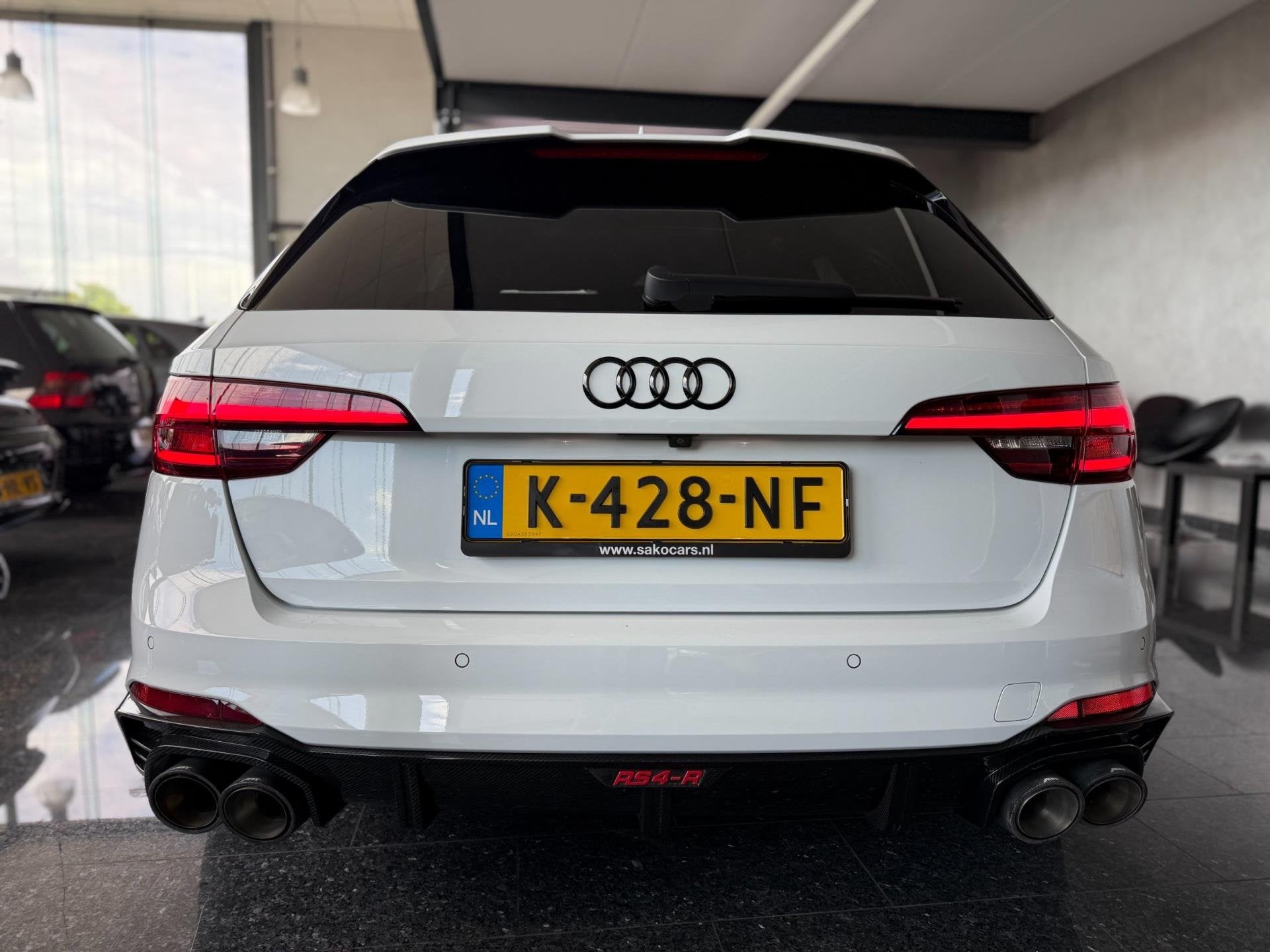 Audi A4 Avant 2.9 TFSI RS4-R ABT 550PK Quattro Pro Line Plus, Auto's, Audi, Gebruikt, A4, Wit, Vierwielaandrijving