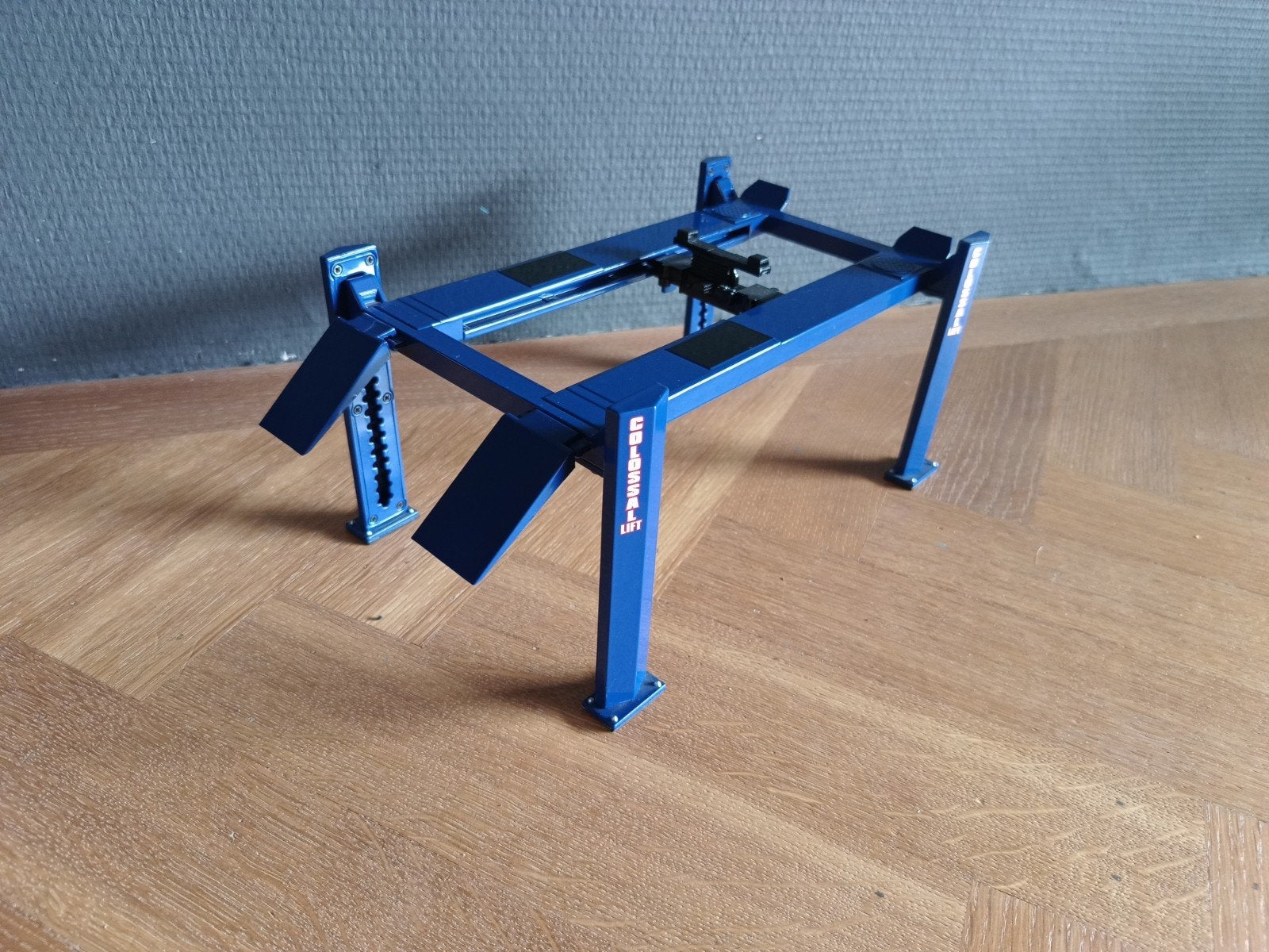 1:18 4-koloms hefbrug, Ophalen of Verzenden, Zo goed als nieuw, Overige typen, Overige merken