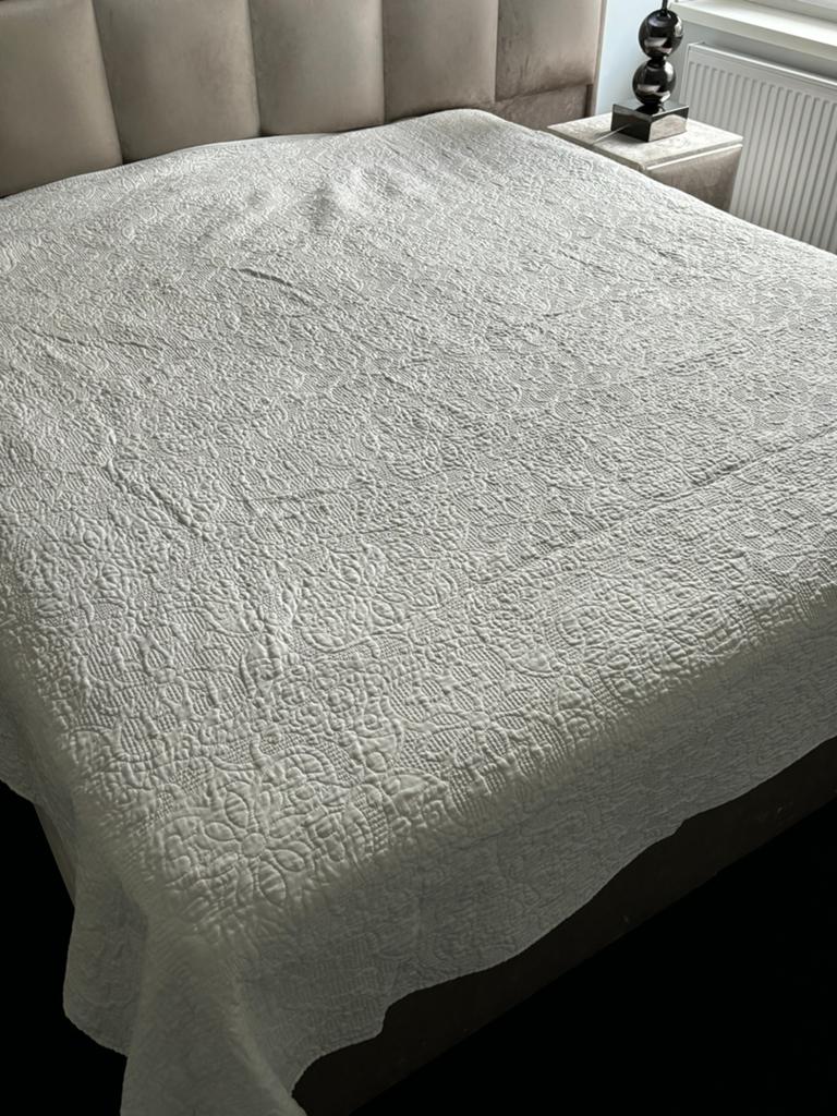 Sprei bed créme, Wit, Overige typen, Tweepersoons, Ophalen of Verzenden