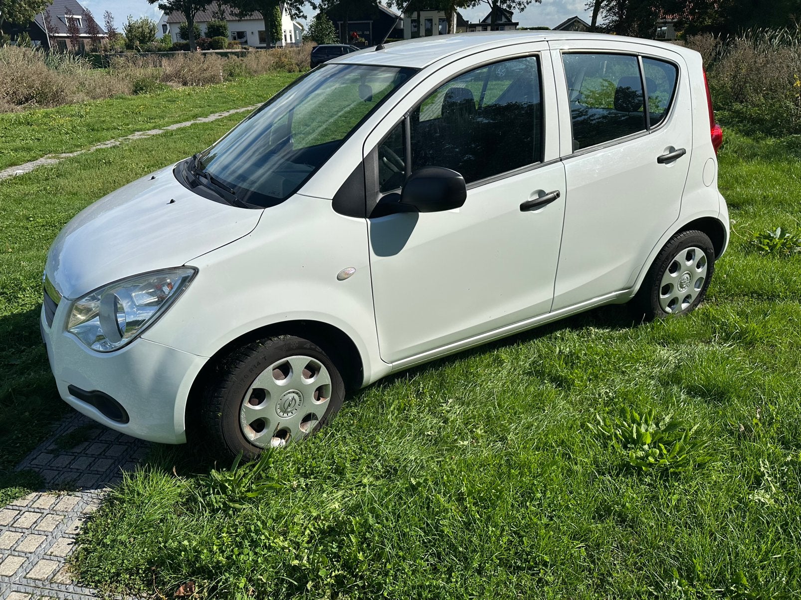 Opel Agila Selection 1.0 12V 2011 Wit, Auto's, Stof, Origineel Nederlands, Handgeschakeld, Particulier