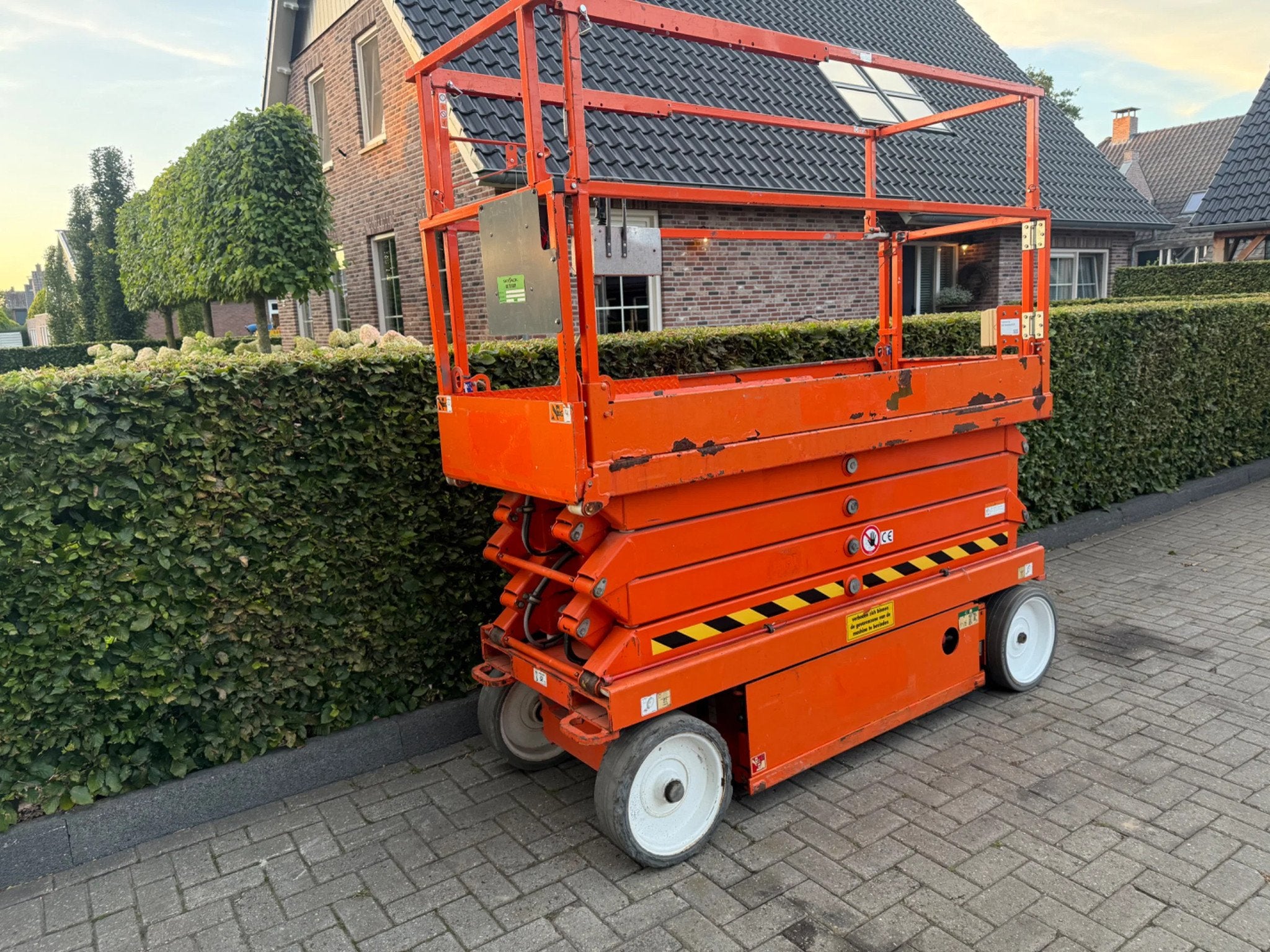 Skyjack sj 3226 (bj 2018), Zakelijke goederen