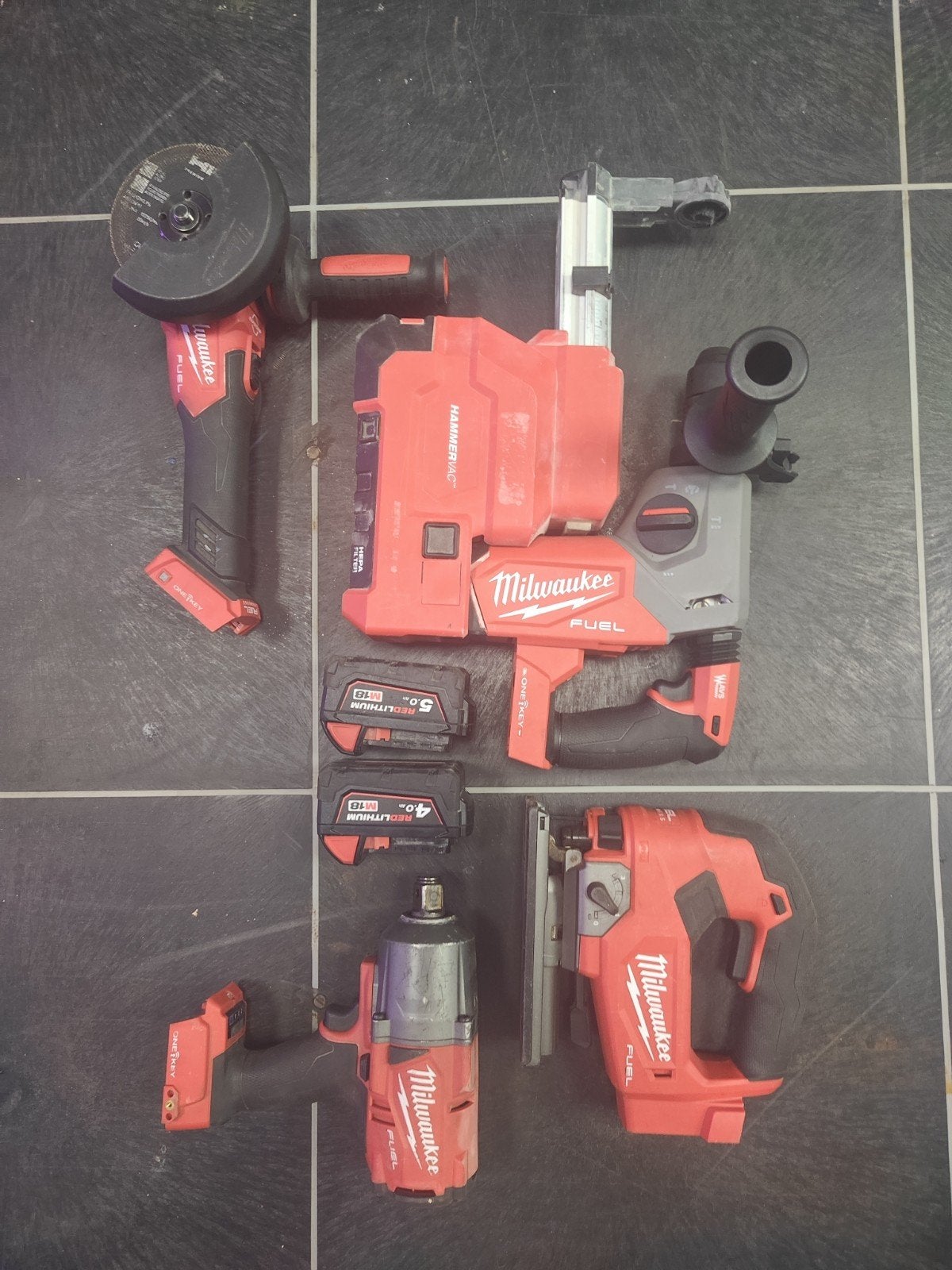 Milwaukee set, Ophalen, 600 watt of meer, Variabele snelheid, Zo goed als nieuw