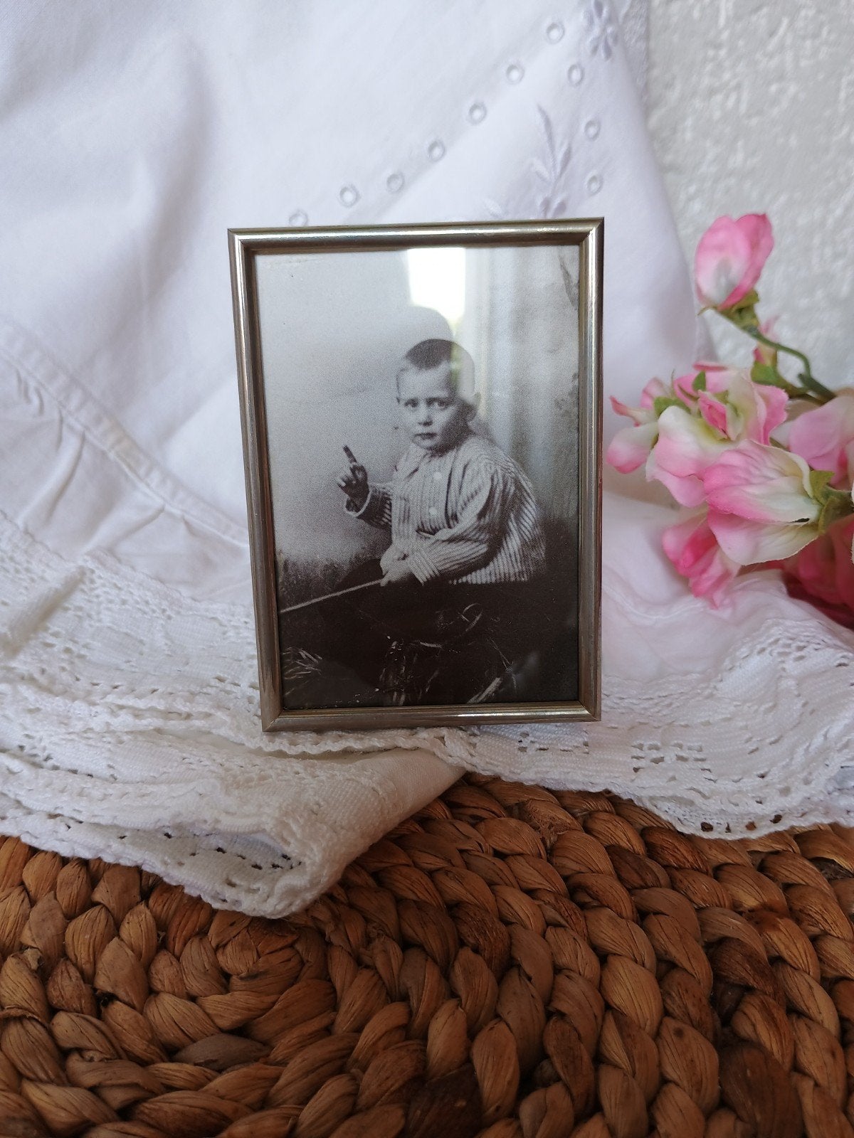 Klein oud fotolijstje ( nr.13), Ophalen of Verzenden