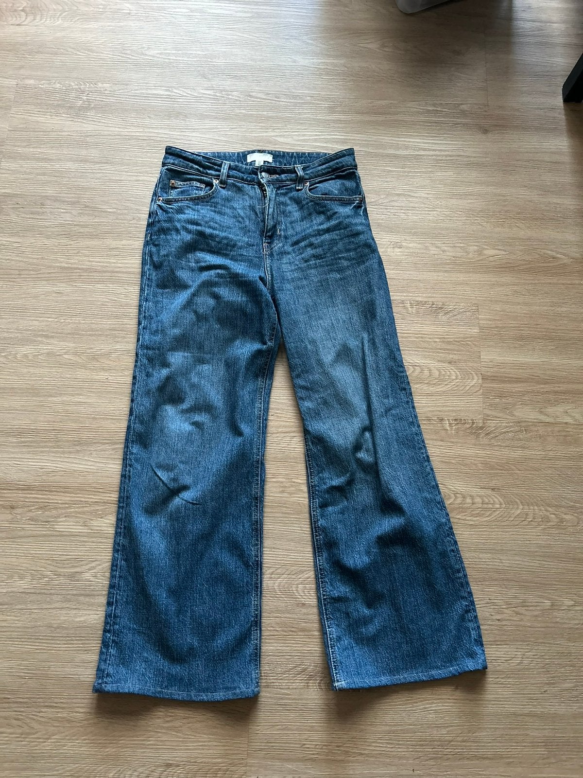 Jeans maat 38 H&M, Ophalen of Verzenden, Zo goed als nieuw, Blauw, W30 - W32 (confectie 38/40)
