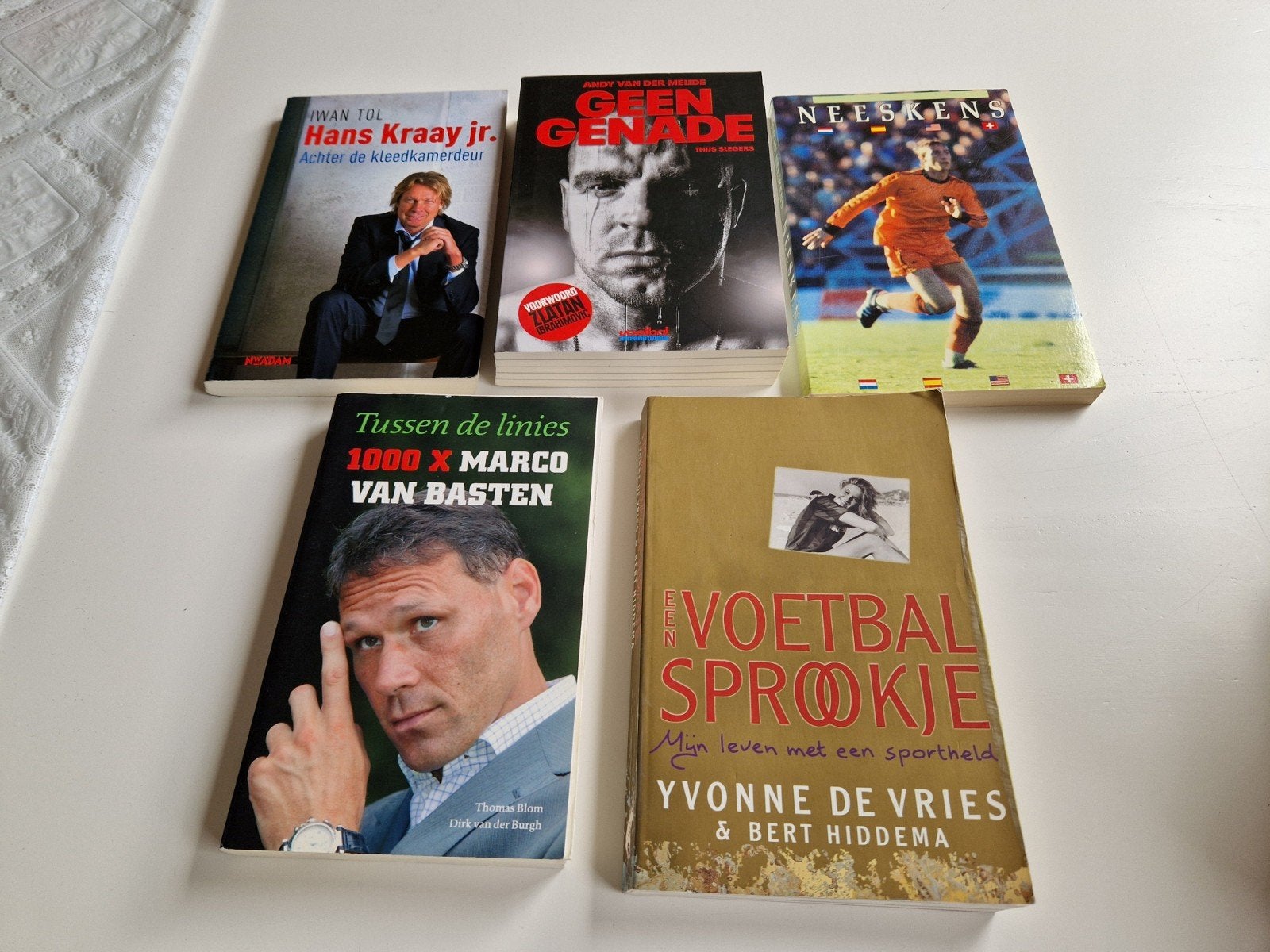 Voetbalboeken: Hans Kraay jr., Marco van Basten, Neeskens, Ophalen of Verzenden, Zo goed als nieuw, Sport