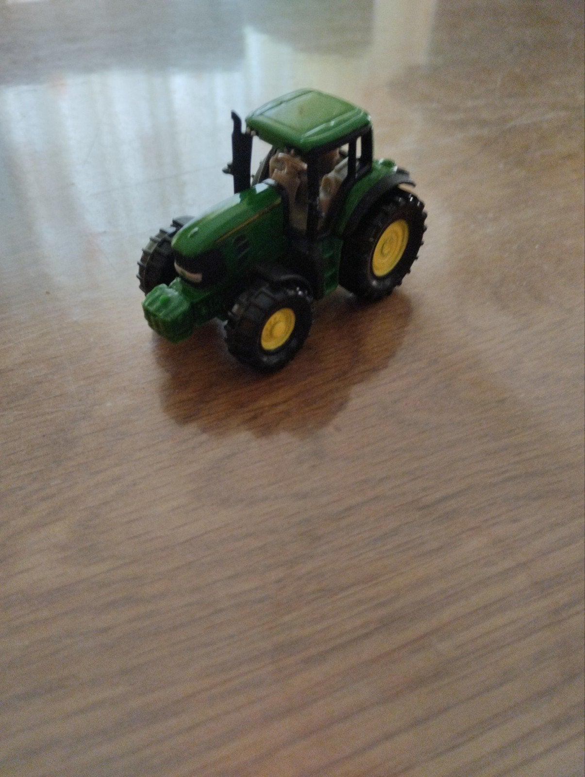 Groene speelgoedtractor - John Deere miniatuur, Ophalen of Verzenden, Gebruikt