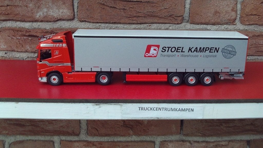 Cavallino  Volvo  FH  van  Stoel  uit  Kampen., Ophalen of Verzenden, Nieuw, Bus of Vrachtwagen, Overige merken