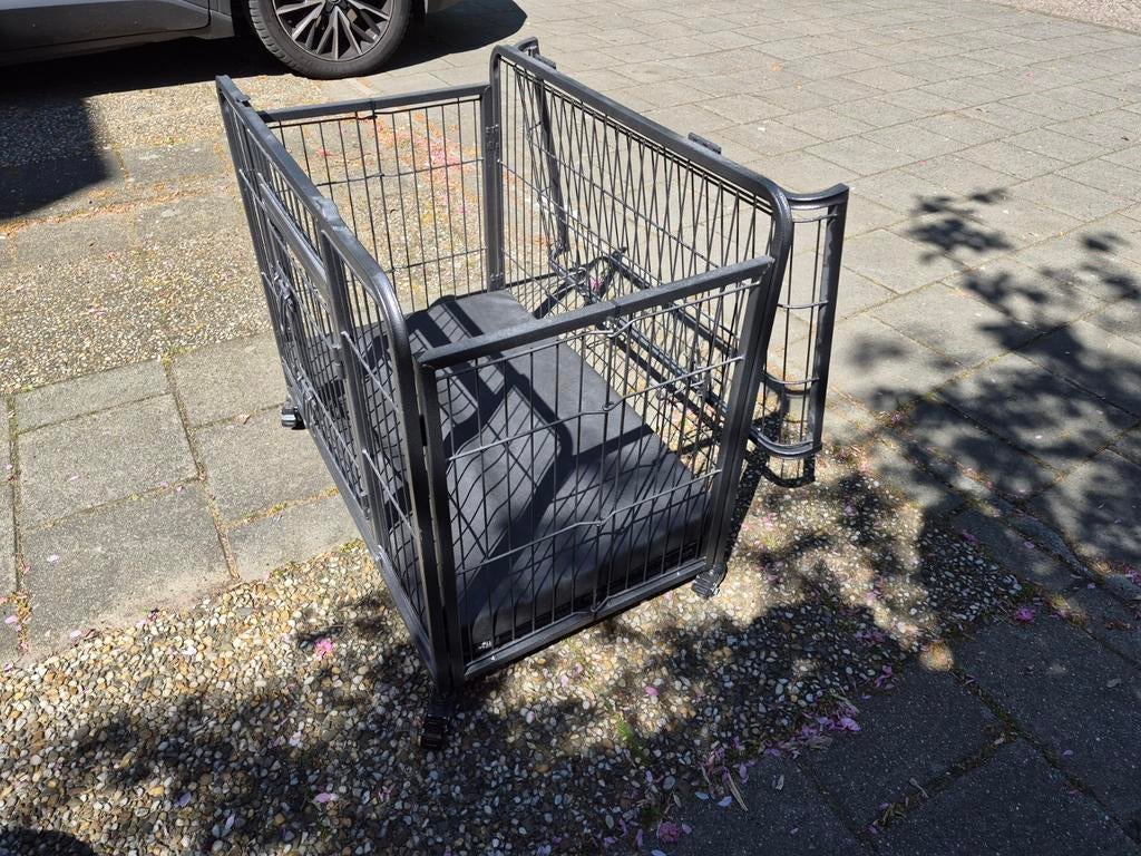 Hondenbench, Ophalen, Zo goed als nieuw, 110 cm of meer, Minder dan 65 cm