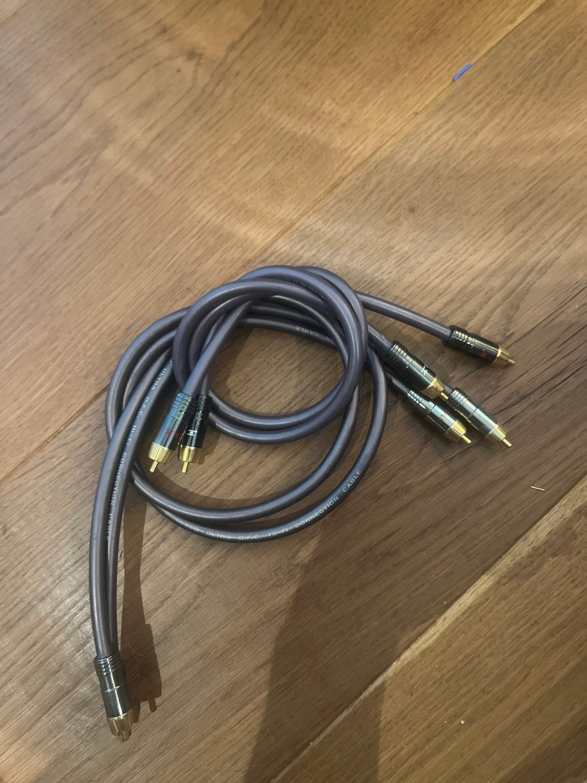 Veeeeel kabels, top kwaliteit voor lachen prijzen., Ophalen of Verzenden, Zo goed als nieuw, Minder dan 2 meter, Overige kabels