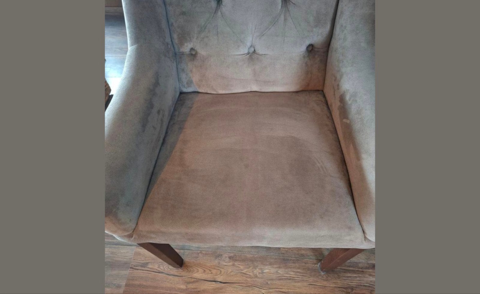 Gecapitonneerde stoelen - Linnen taupe - Zithoogte 46cm, Gebruikt, Twee, Overige kleuren, Ophalen of Verzenden