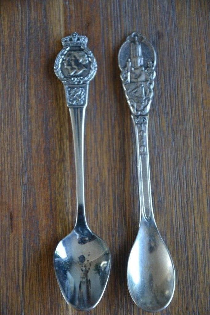 2 theelepels, koninklijkhuis., Antiek en Kunst, Antiek | Bestek, Ophalen of Verzenden